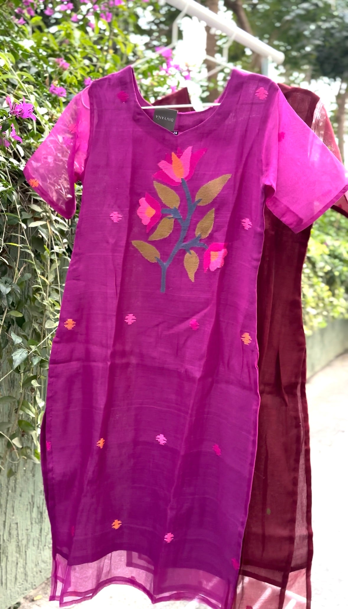 Kushboo lotus jamdhani silk set