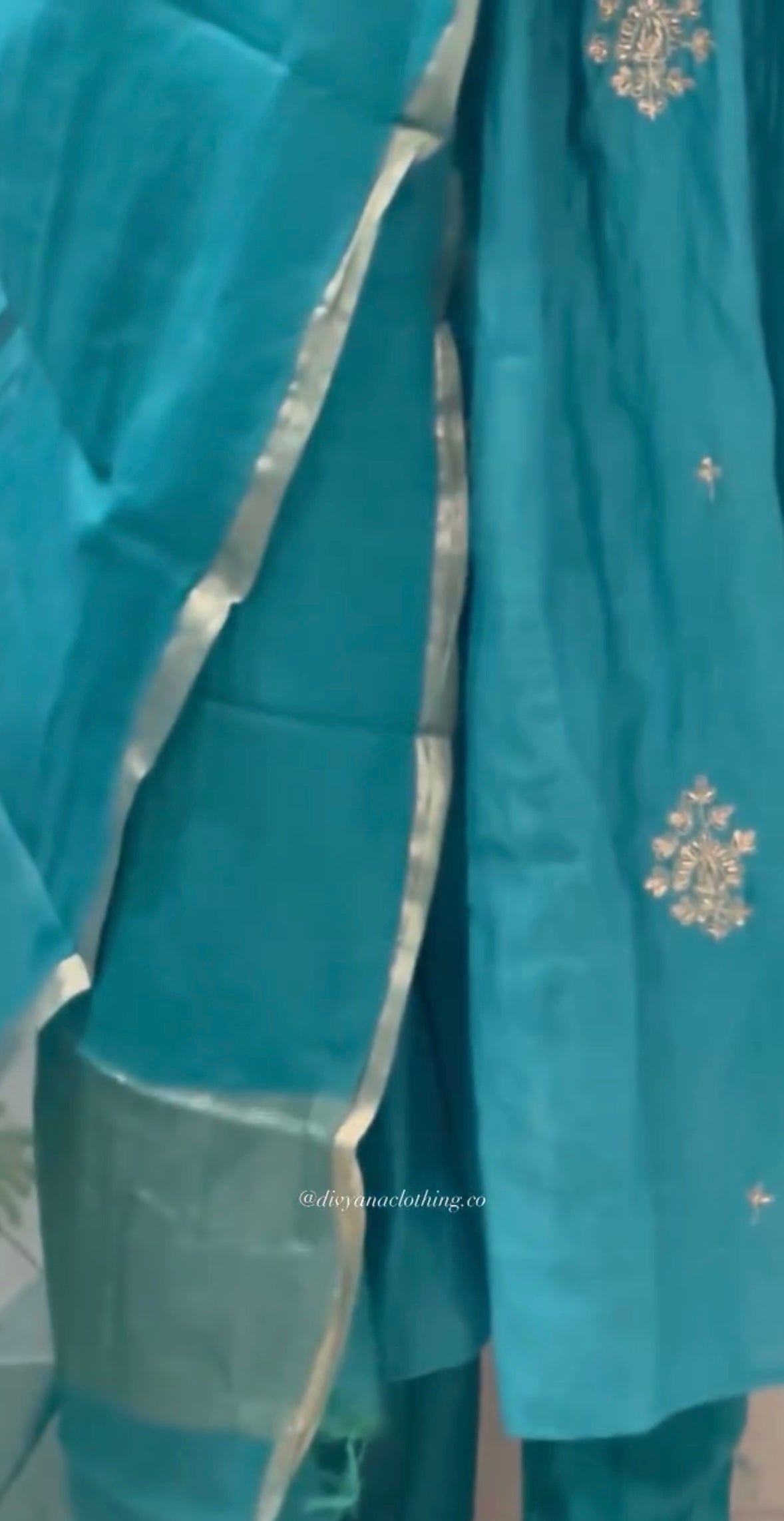 Neelambari teal chanderi embroidey set