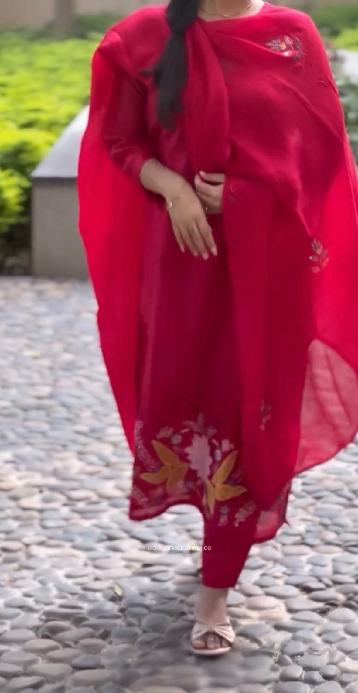 Kaluva cotton silk embroided set