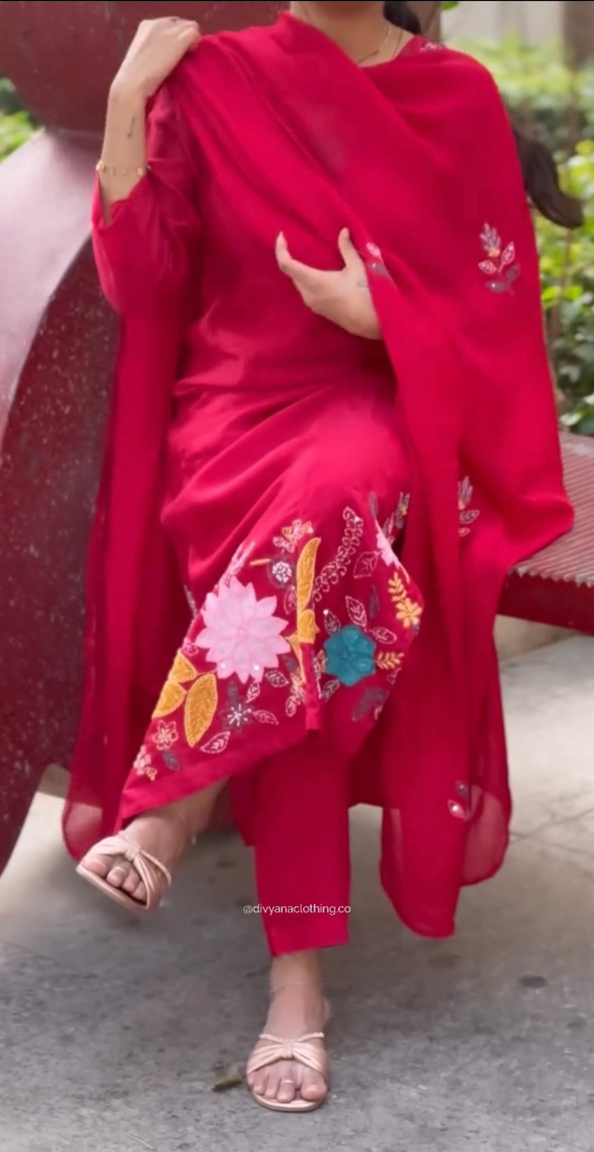 Kaluva cotton silk embroided set