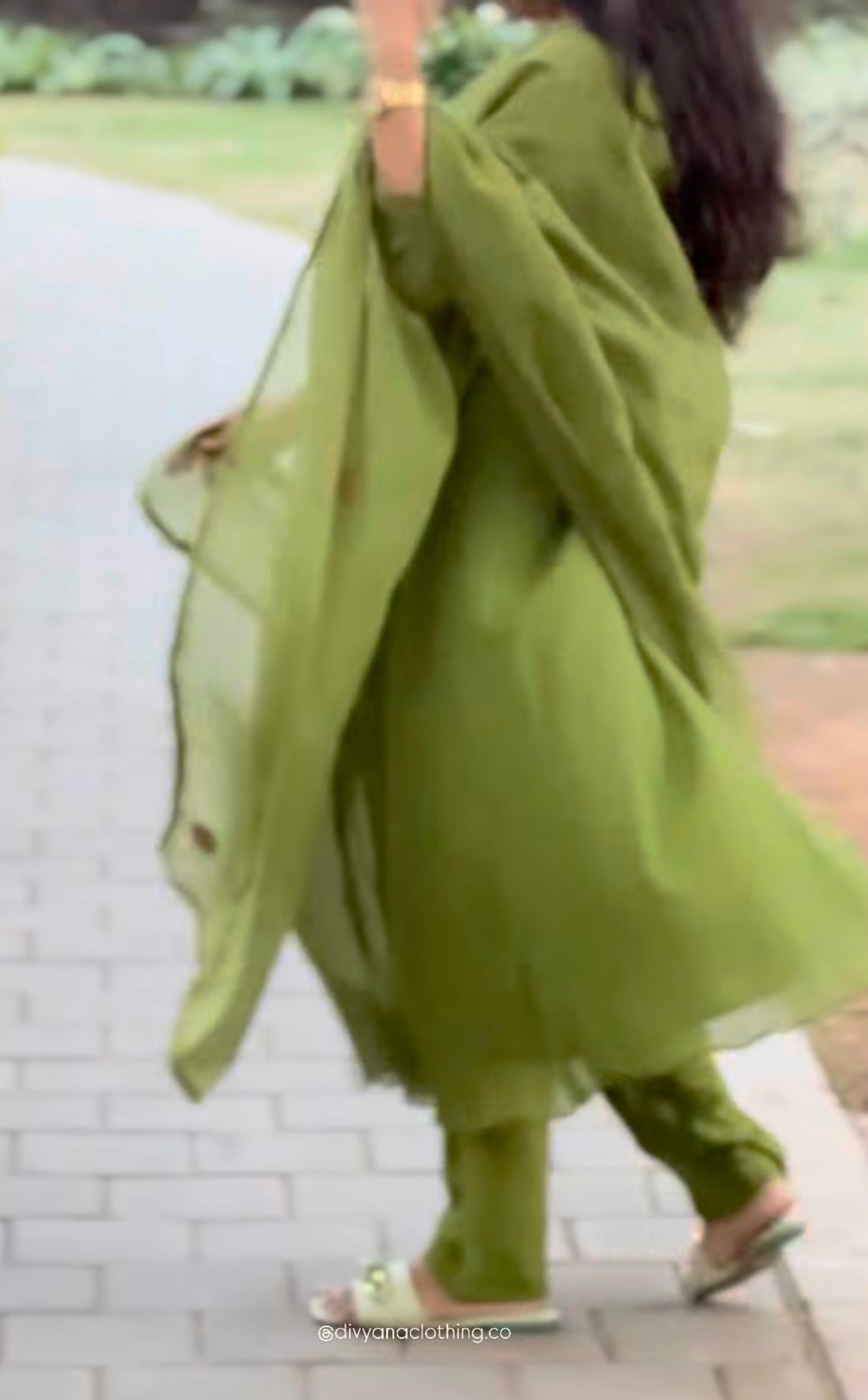 Green kota doria embroided set