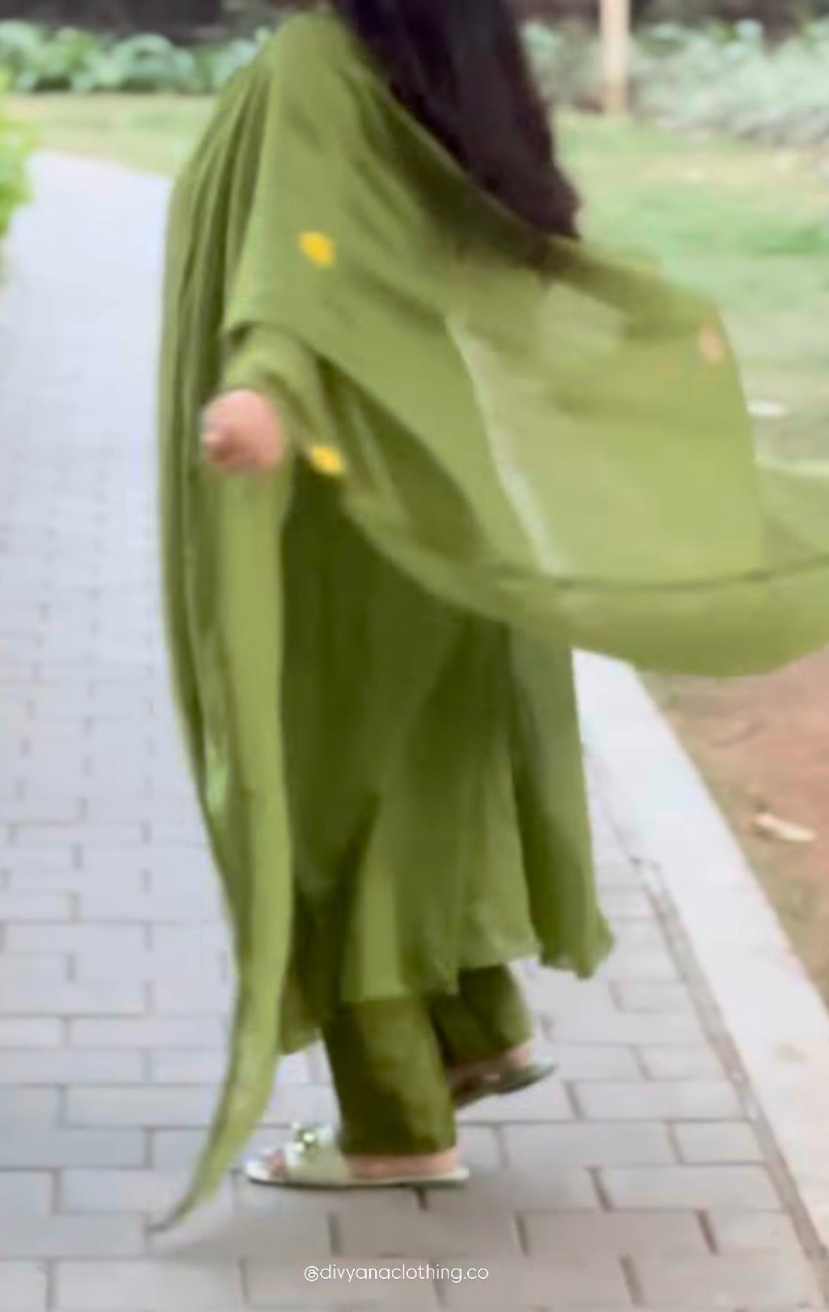 Green kota doria embroided set