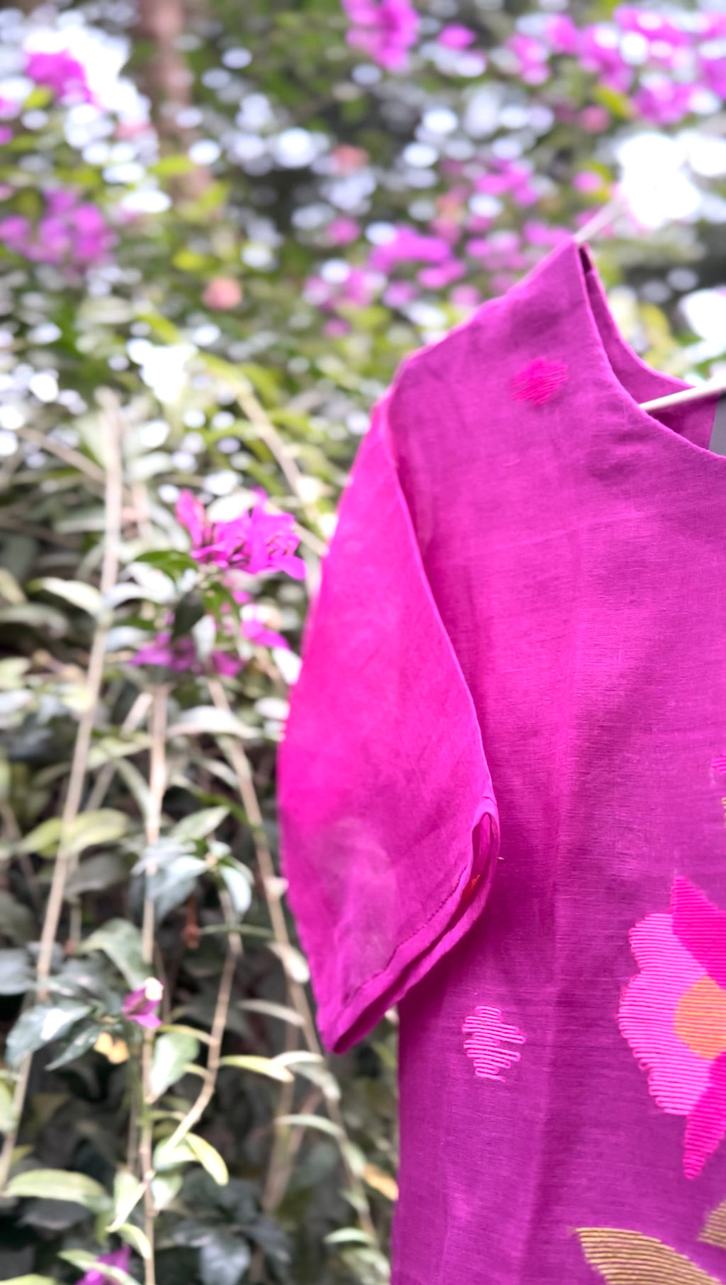 Kushboo lotus jamdhani silk set