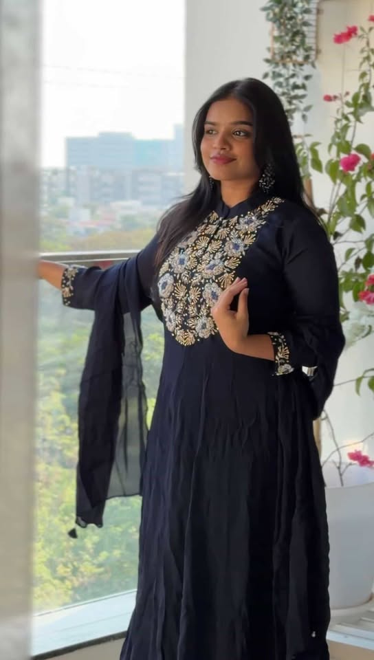 Tarini midnight blue anarkali