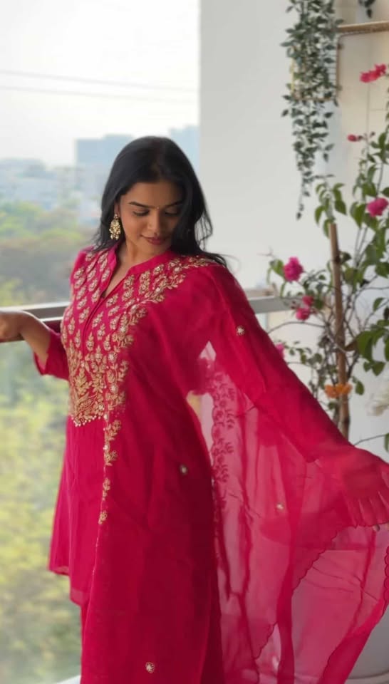 Ayaana pink sharara set